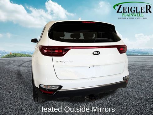 Used 2020 Kia Sportage LX AWD/4WD image 4