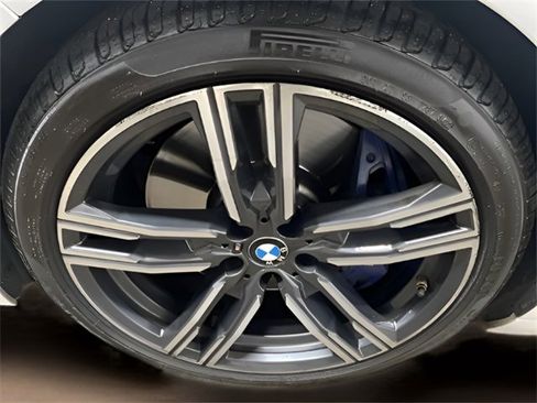 Used 2022 BMW 840i Coupe image 9