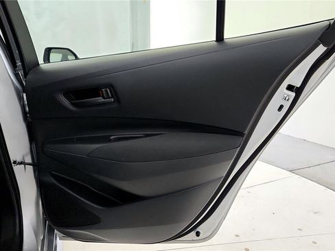 Used 2024 Toyota Corolla LE image 19