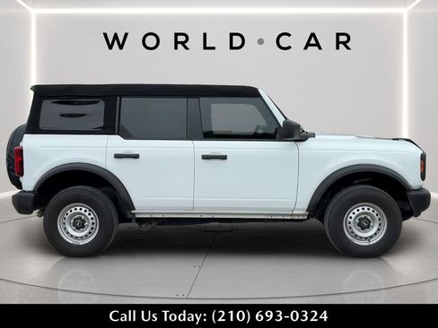 Used 2025 Ford Bronco 4-Door AWD/4WD image 8