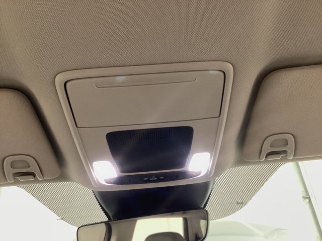 Used 2024 Honda Pilot EX-L image 18