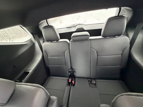 New 2026 Chevrolet Traverse LT w/ Midnight/Sport Edition image 6