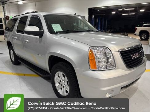 Used 2010 GMC Yukon XL SLT AWD/4WD image 8