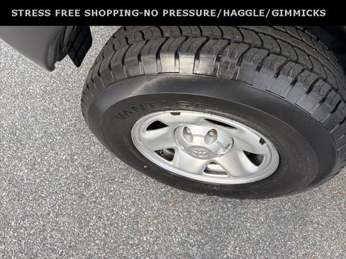 Used 2014 Toyota Tacoma PreRunner image 13