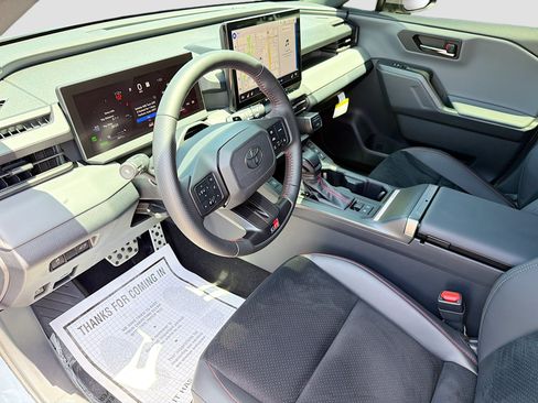 Used 2026 Toyota RAV4 AWD Plug-in Hybrid image 25