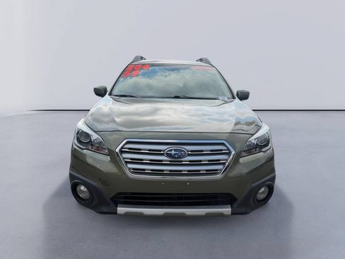 Used 2017 Subaru Outback 2.5i Limited AWD/4WD image 8