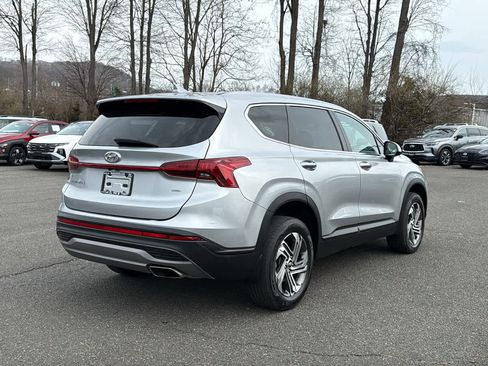 Used 2023 Hyundai Santa Fe SE AWD/4WD image 6