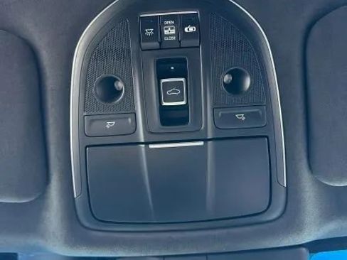 Used 2018 Genesis G80 3.3T Sport image 42