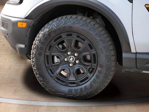 Used 2026 Ford Bronco Sport Badlands w/ Sasquatch Badlands Package AWD/4WD image 9