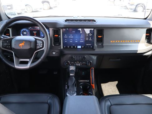 Used 2025 Ford Bronco Badlands AWD/4WD image 15