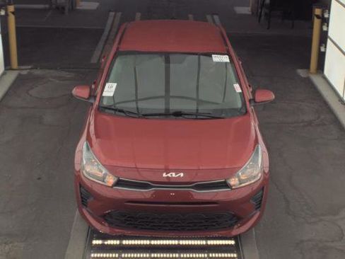 Used 2022 Kia Rio S image 2