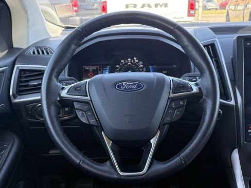 Used 2024 Ford Edge SEL image 8