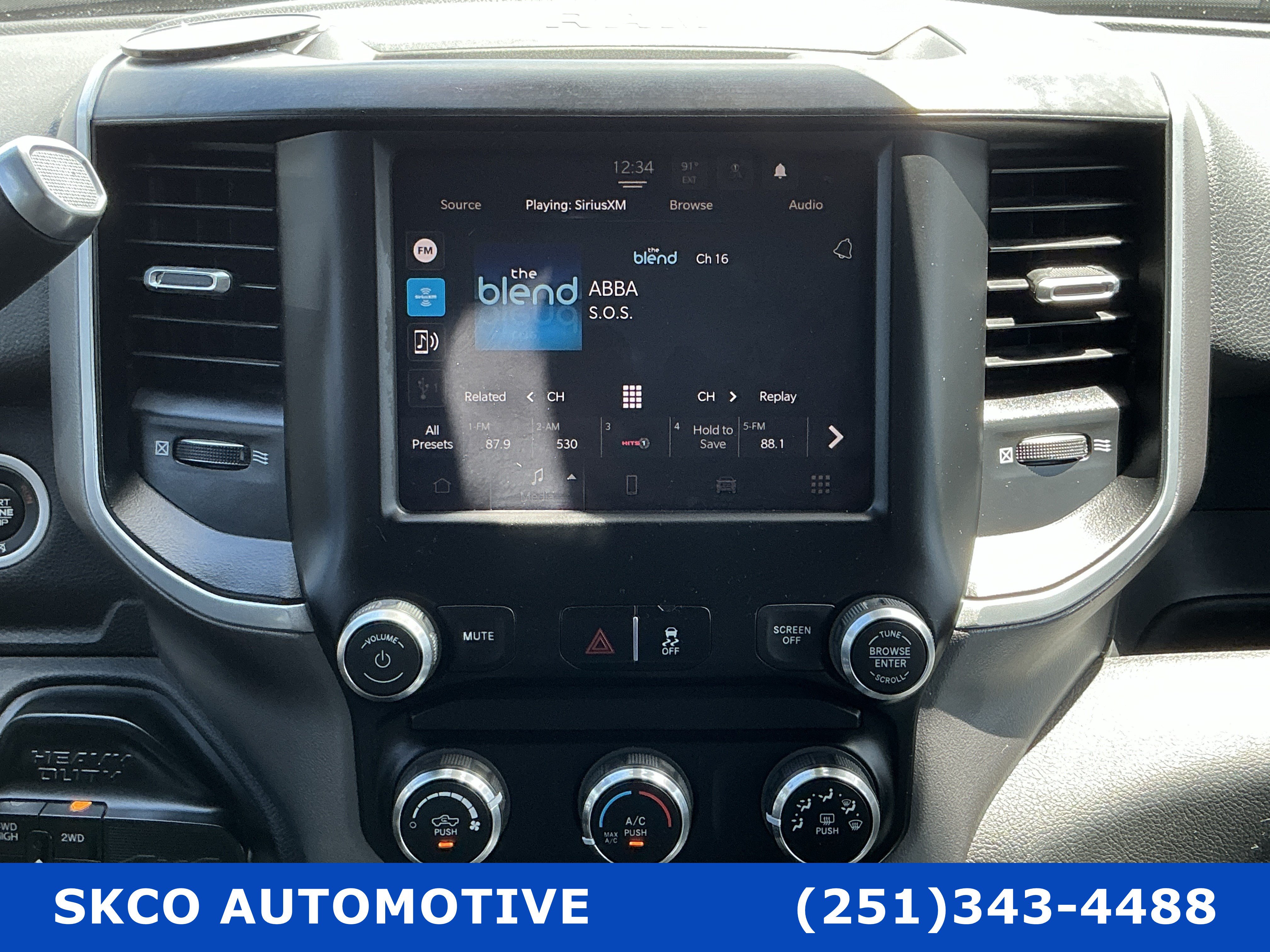 Used 2022 RAM 2500 Big Horn w/ Snow Chief Group AWD/4WD image 16