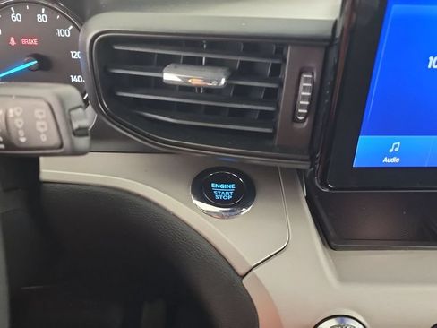 Certified 2023 Ford Explorer XLT AWD/4WD image 22