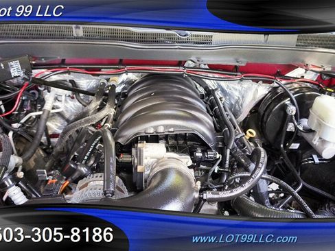 Used 2015 Chevrolet Silverado 1500 LTZ Z71 w/ LTZ Plus Package AWD/4WD image 18