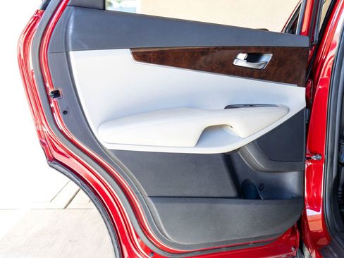 Used 2016 Kia Sorento EX image 20