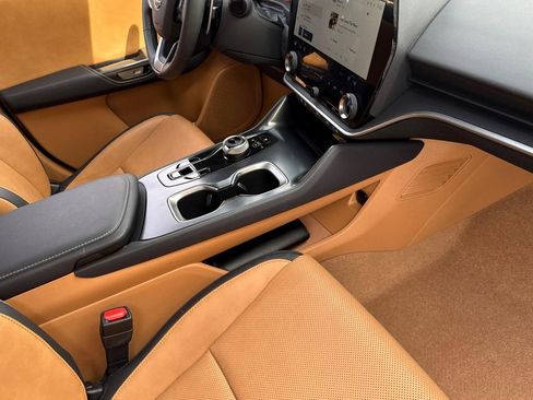 Certified 2023 Lexus RZ 450e Premium w/ Technology Package image 32