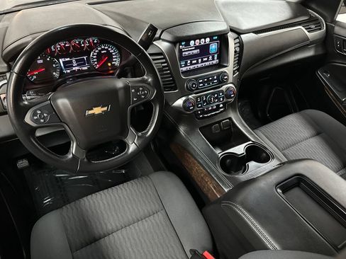 Used 2019 Chevrolet Tahoe LS AWD/4WD image 12