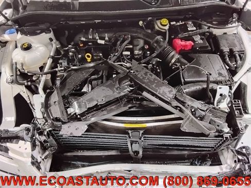 Used 2021 Lincoln Corsair FWD w/ Premium Package image 9