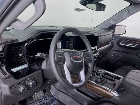 Certified 2026 GMC Sierra 1500 Elevation w/ Elevation Premium Package AWD/4WD image 8