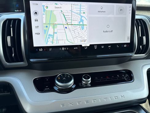 New 2027 Ford Expedition Max Active RWD image 10