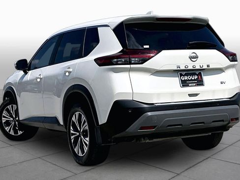 Certified 2023 Nissan Rogue SV FWD image 12