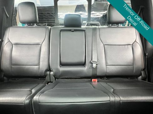 Used 2025 Ford F350 Lariat w/ Lariat Ultimate Package AWD/4WD image 19
