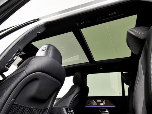 Certified 2024 Mercedes-Benz GLS 450 4MATIC image 42