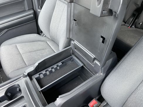 Used 2024 Ford Expedition XLT RWD image 32