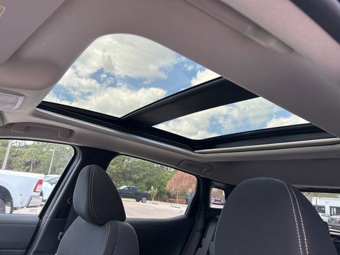 New 2026 Nissan Kicks SV w/ SV Premium Package FWD image 20