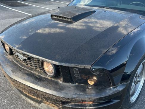 Used 2009 Ford Mustang GT image 11