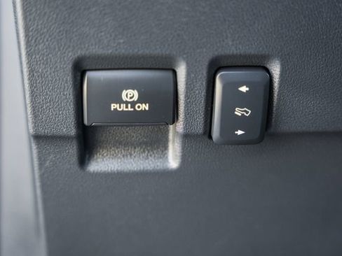 Used 2023 Ford F250 Lariat AWD/4WD image 45