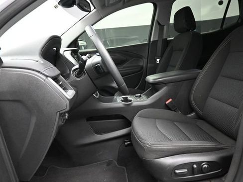 Used 2022 GMC Terrain SLE w/ Driver Convenience Package AWD/4WD image 21