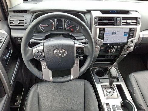 Used 2022 Toyota 4Runner TRD Sport w/ Technology Package AWD/4WD image 20