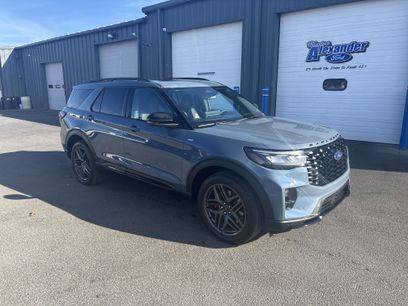 New 2026 Ford Explorer ST-Line w/ ST-Line Street Pack