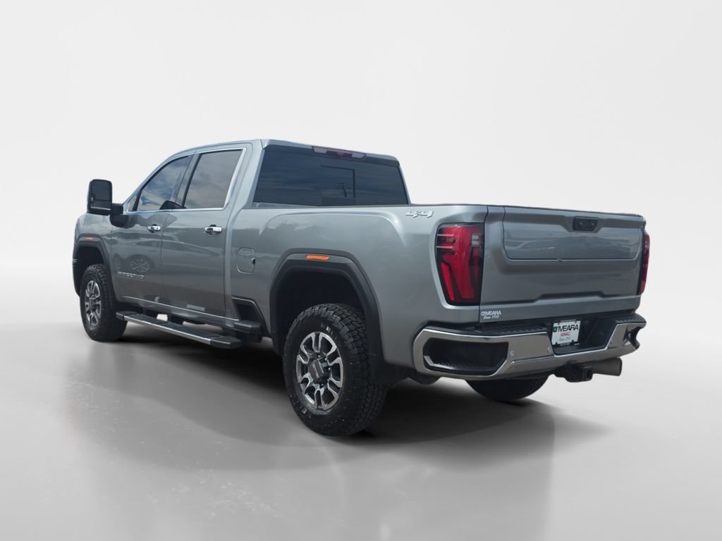 Used 2024 GMC Sierra 2500 SLT w/ SLT Premium Package AWD/4WD image 3