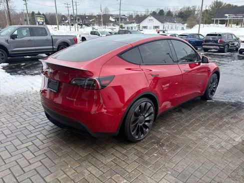 Used 2022 Tesla Model Y Performance image 13