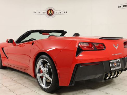 Used 2014 Chevrolet Corvette Stingray Convertible w/ 3LT Preferred Equipment Group image 4