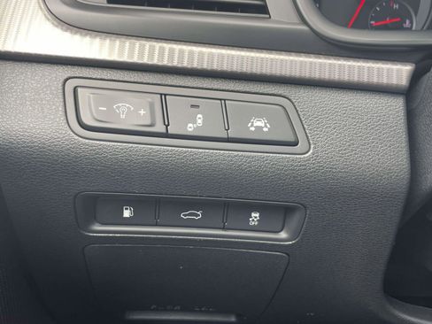Used 2018 Hyundai Sonata Limited FWD image 20