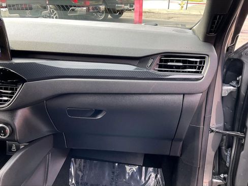 Used 2024 Ford Escape ST-Line image 14