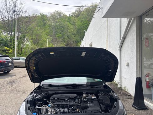 Used 2025 Kia K4 FWD image 33