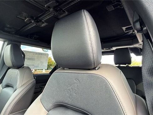 New 2025 Ford Bronco Outer Banks w/ Sasquatch Package image 23
