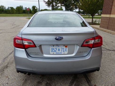 Used 2018 Subaru Legacy 2.5i w/ Alloy Wheel Package AWD/4WD image 8
