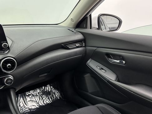 Used 2021 Nissan Sentra SV image 24