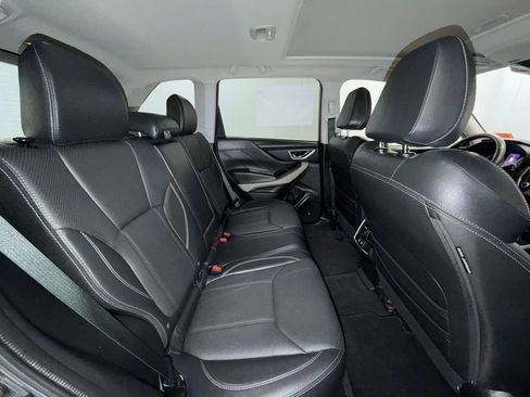 Used 2022 Subaru Forester Limited image 17