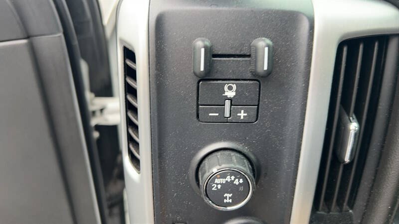 Used 2018 GMC Sierra 1500 SLT w/ SLT Premium Package AWD/4WD image 23
