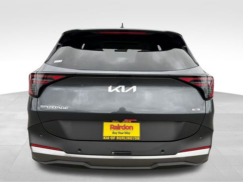 New 2026 Kia Sportage EX image 7