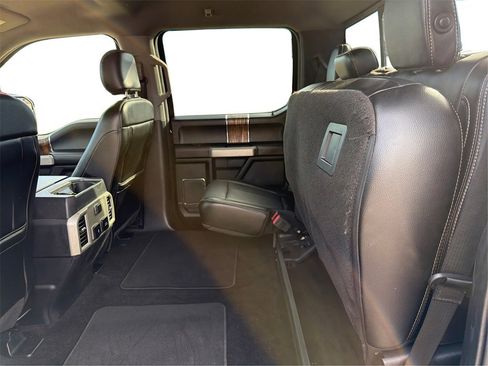 Used 2018 Ford F150 Lariat image 11