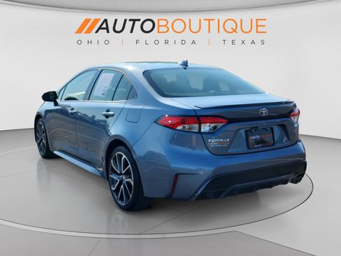 Used 2022 Toyota Corolla SE FWD image 3