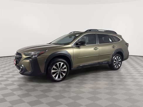 Certified 2025 Subaru Outback Limited AWD/4WD image 2